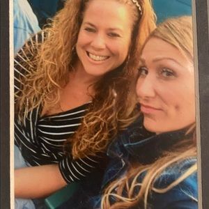 Meet your Posher, Jenifer